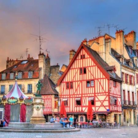 Ferienwohnung Le Jade : Au Coeur Du Centre Historique Dijon Exterior foto