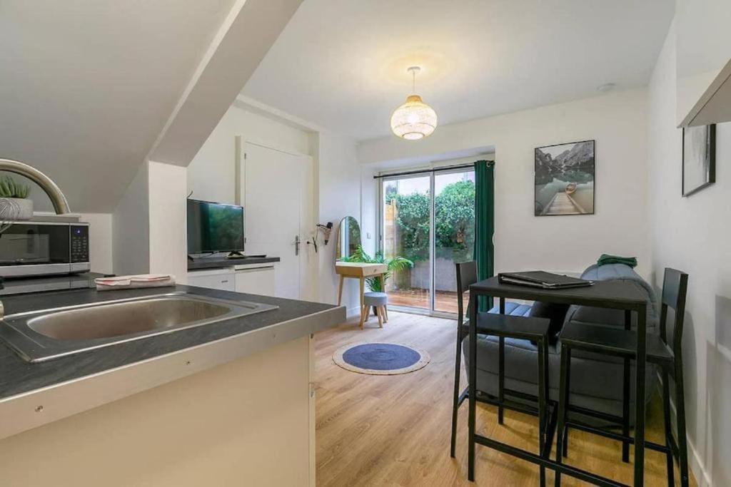 Ferienwohnung Le Jade : Au Coeur Du Centre Historique Dijon Exterior foto