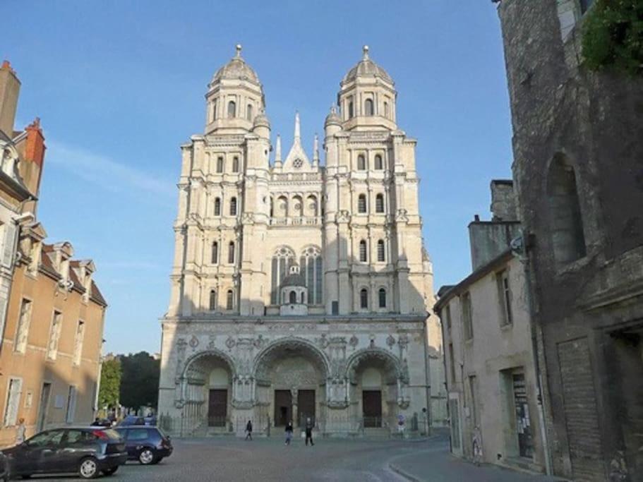 Ferienwohnung Le Jade : Au Coeur Du Centre Historique Dijon Exterior foto